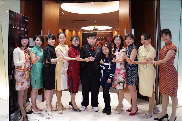 音乐双子星，点亮冬日激情！——AG旗舰厅未来艺术家刘明康爱心公益音乐沙龙